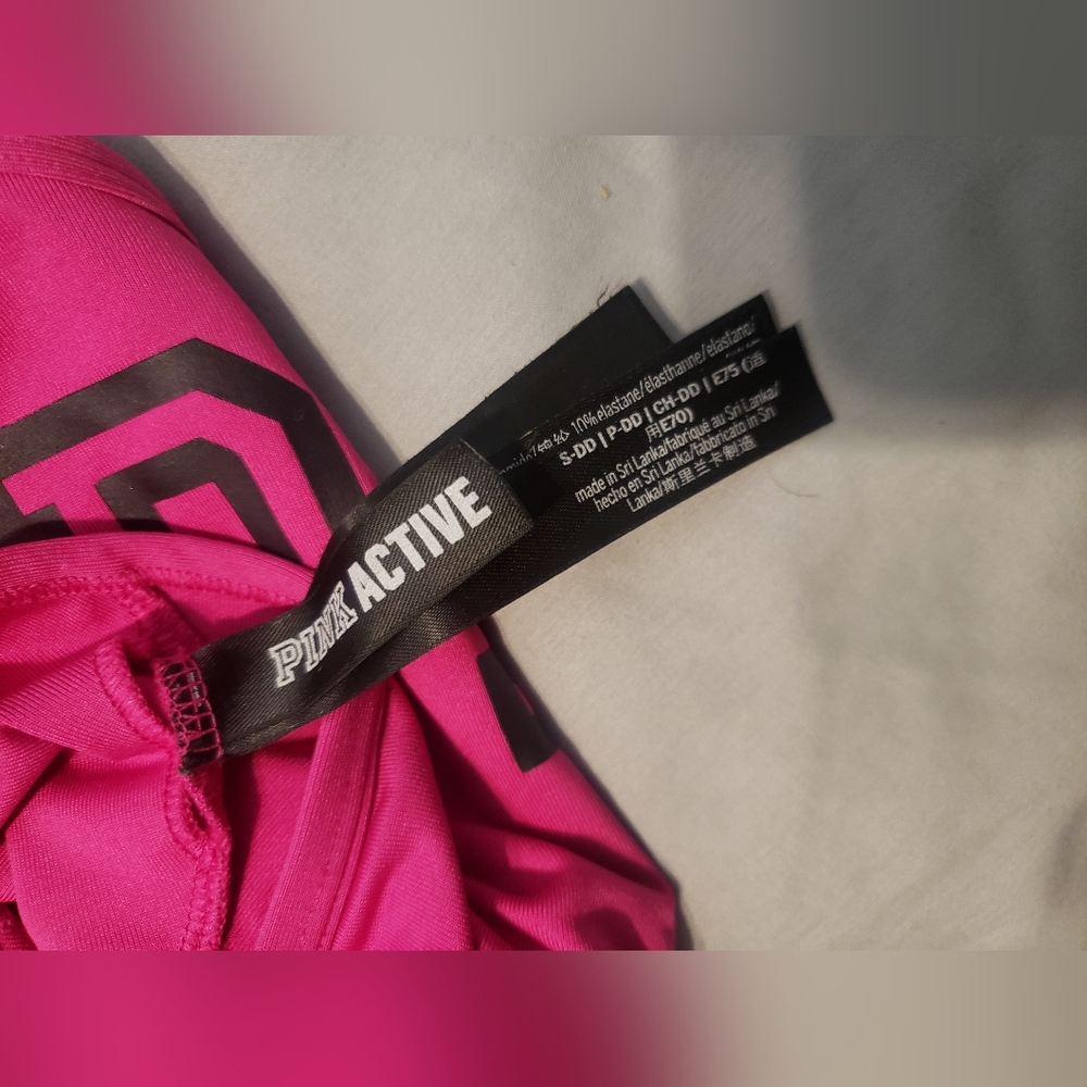 Vs Pink active sport bra - Picture 4 of 4